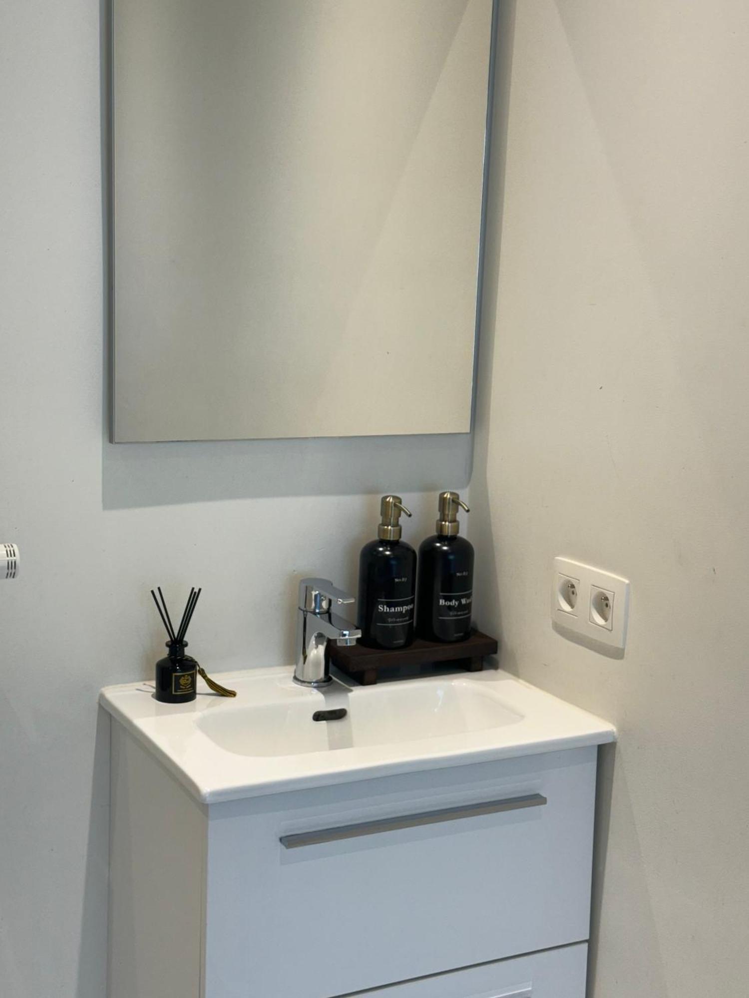 Mooie Kamers In Brugge Centrum Екстериор снимка